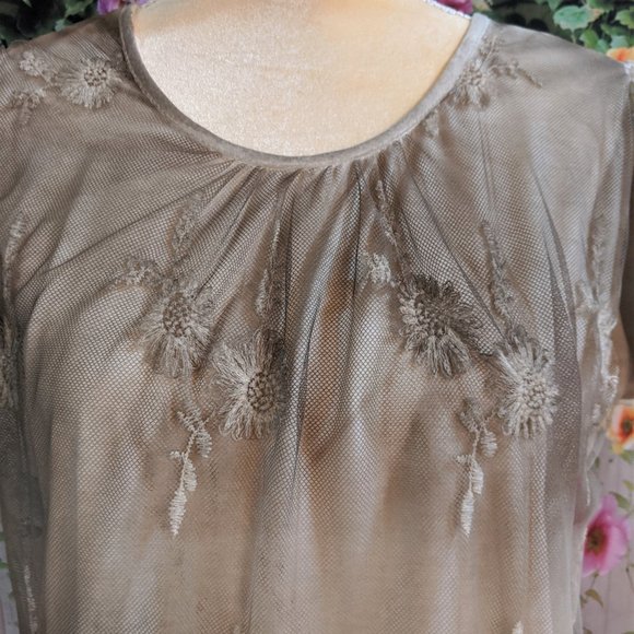 Lace Tunic Short Sleeve Size XL - Picture 3 of 5